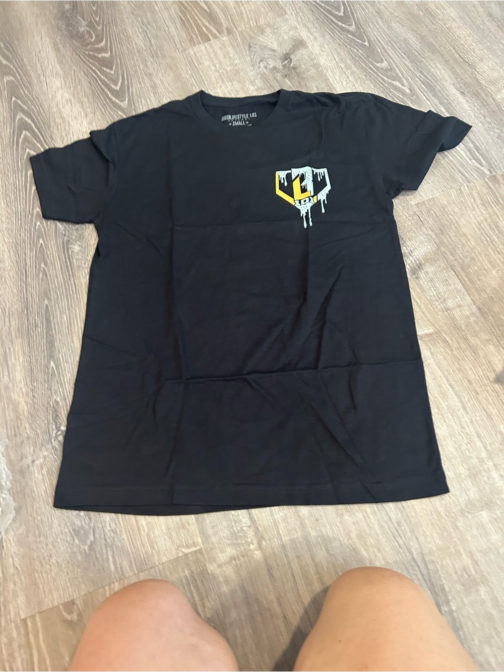 Men’s Baseball lifestyle shirt NWT